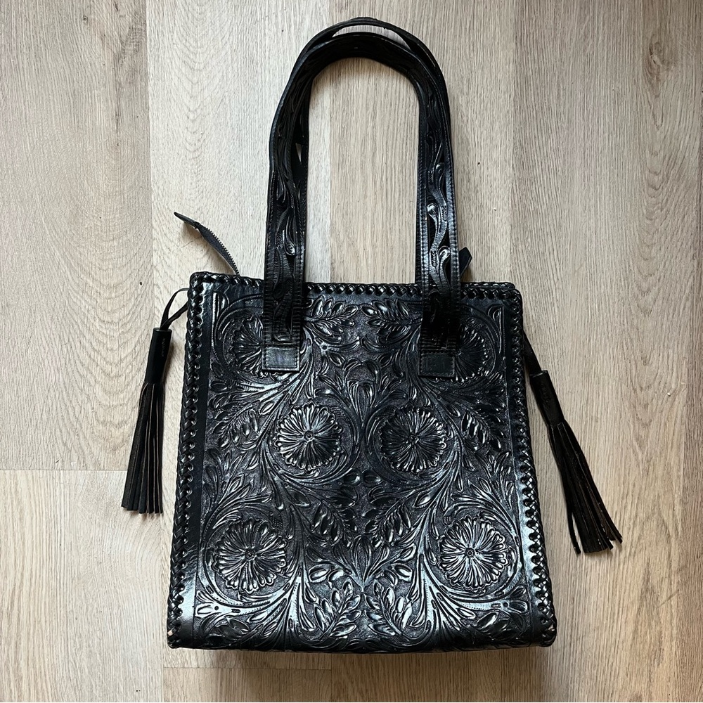 ALEXANDRO YEO LEATHER BAG